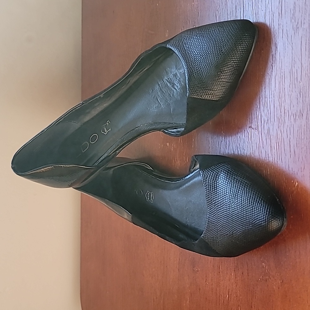 Aldo Black Pointed Flats- Size 7.5